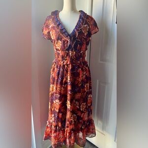 Old Navy Flutter-Sleeve Floral Dress Ruffled V-neck Smocked Waist Woman's Size L